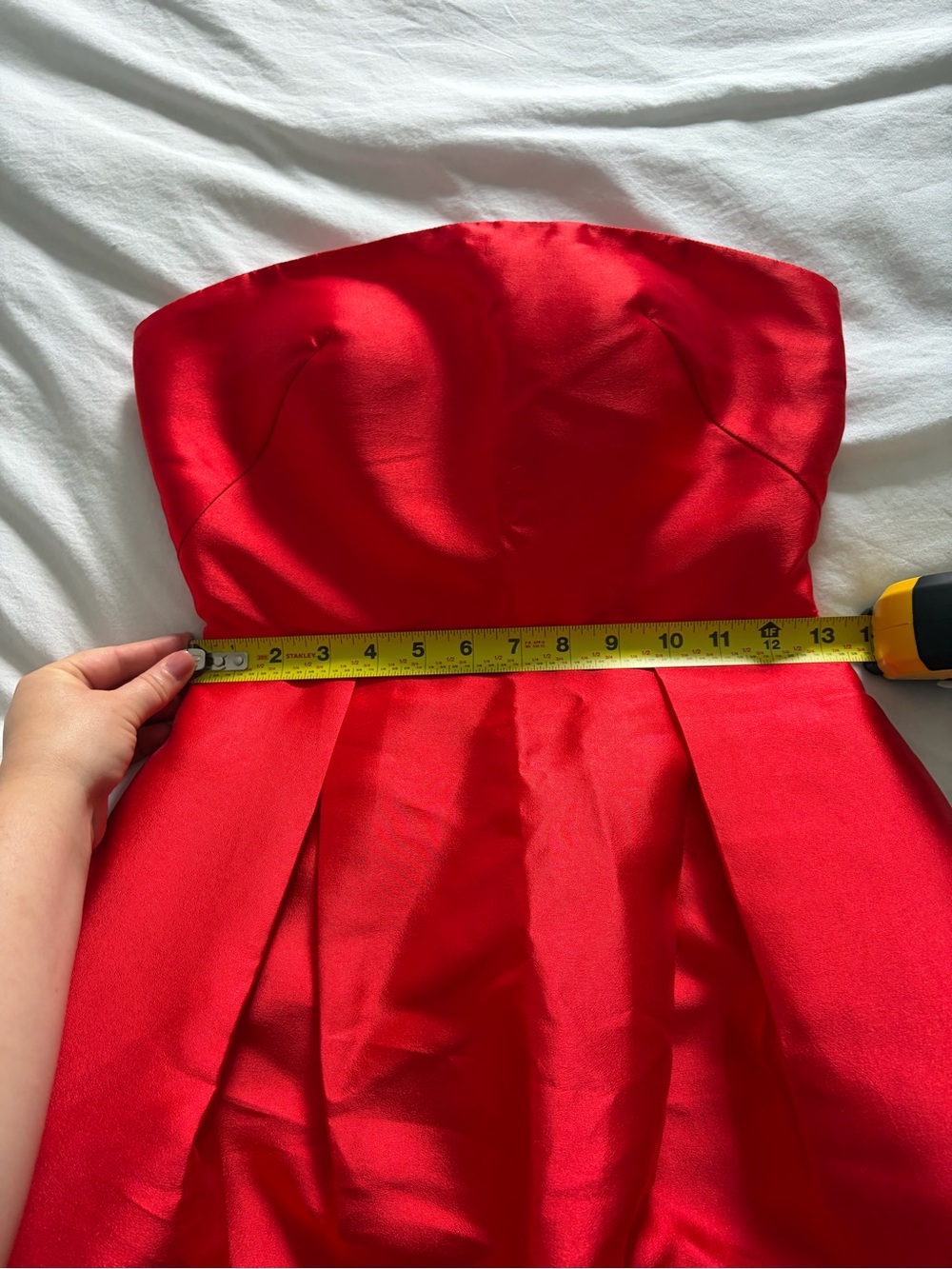 Monique Lhuillier Collection Red Strapless Pleated Faille Satin Evening Gown NWT - Picture 8 of 16